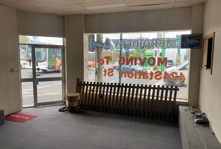 882 Canterbury Road Box Hill South VIC 3128 - Image 2