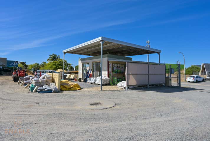 15 & 17 Fielden Way Port Kennedy WA 6172 - Image 14