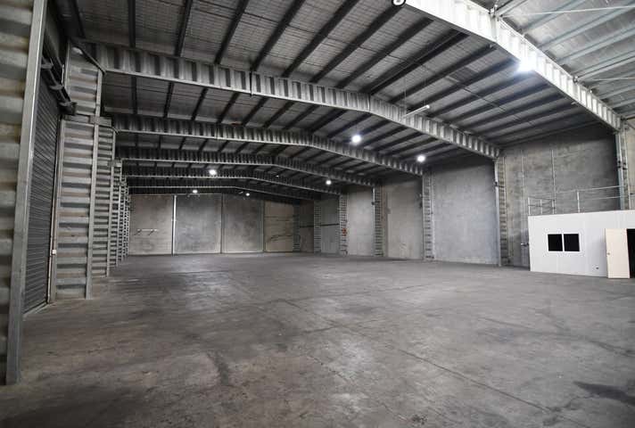 88-90 Crocodile Crescent Mount St John QLD 4818 - Image 8