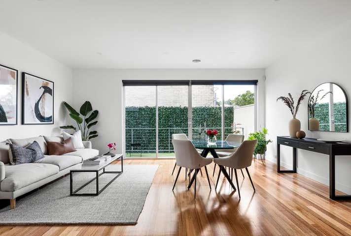 1/1A Churchill Grove Hawthorn VIC 3122 - Image 4