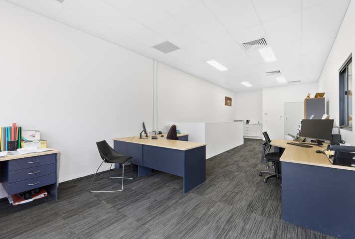 1/300 Lavarack Avenue Pinkenba QLD 4008 - Image 7