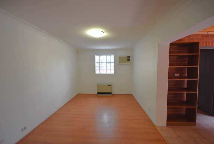 638 Kiewa Street Albury NSW 2640 - Image 9