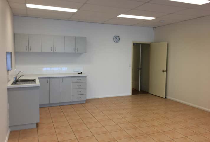 2/25 The Broadway Ellenbrook WA 6069 - Image 7