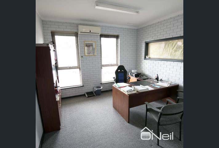 14 Gilwell Avenue Kelmscott WA 6111 - Image 15