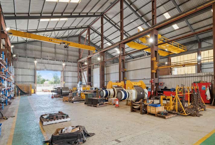 2 Thorpe Way Kwinana Beach WA 6167 - Image 3