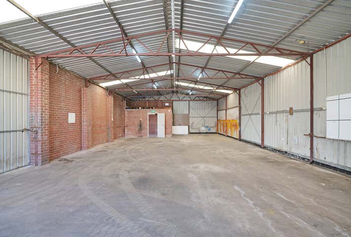 16 Muros Place Midvale WA 6056 - Image 3