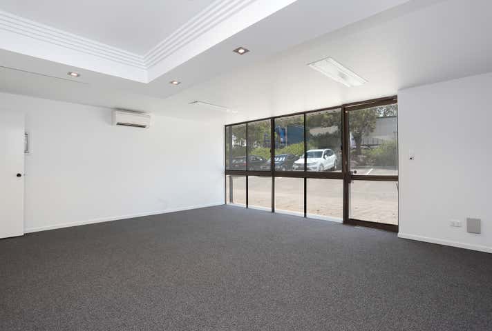 3/35 Neon Street Sumner QLD 4074 - Image 3