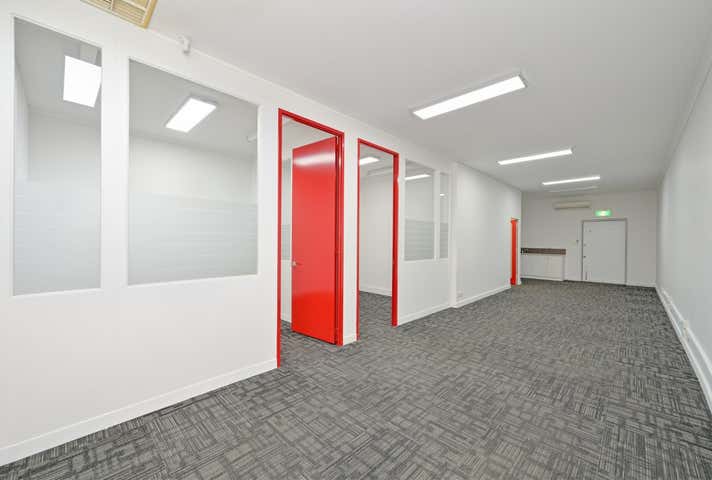 17 Welwyn Avenue Manning WA 6152 - Image 7