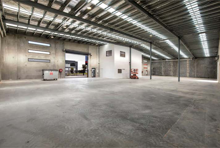 25 ZACARA COURT Deer Park VIC 3023 - Image 4