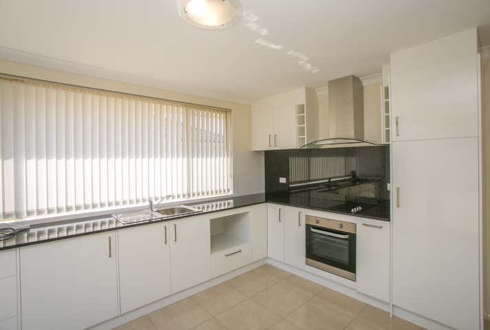 123A Walter Rd W Dianella WA 6059 - Image 11