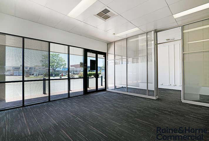 11/14 Halley Road Balcatta WA 6021 - Image 2