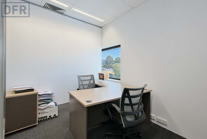 12W/817 Beeliar Drive Cockburn Central WA 6164 - Image 12