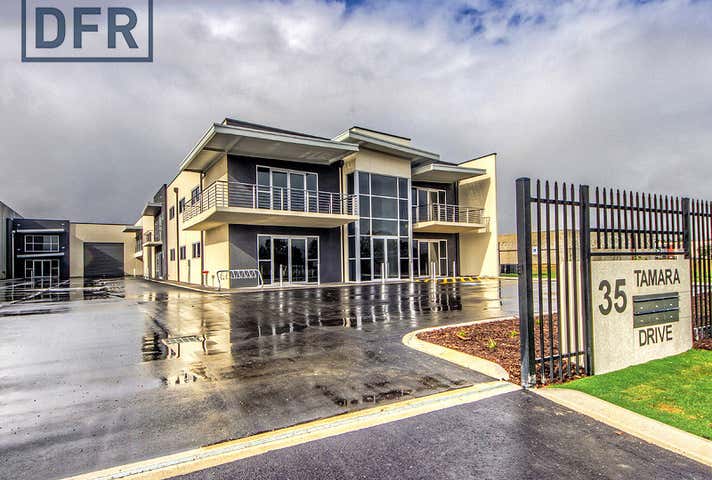 4/35 Tamara Drive Cockburn Central WA 6164 - Image 1