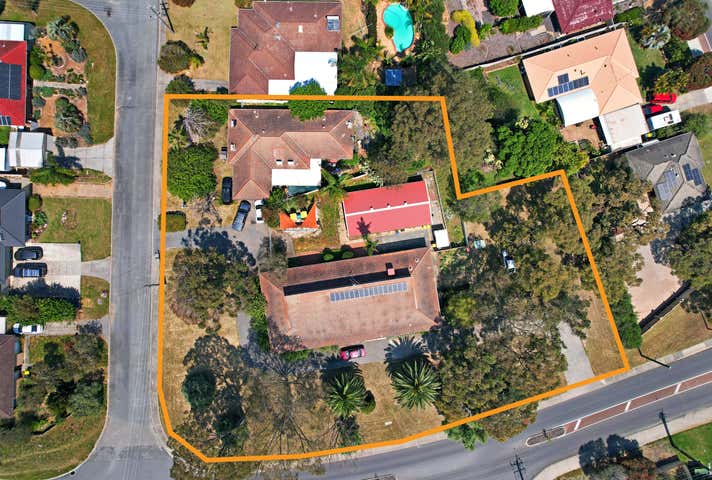 65 & 67 Bickner Way Parmelia WA 6167 - Image 2