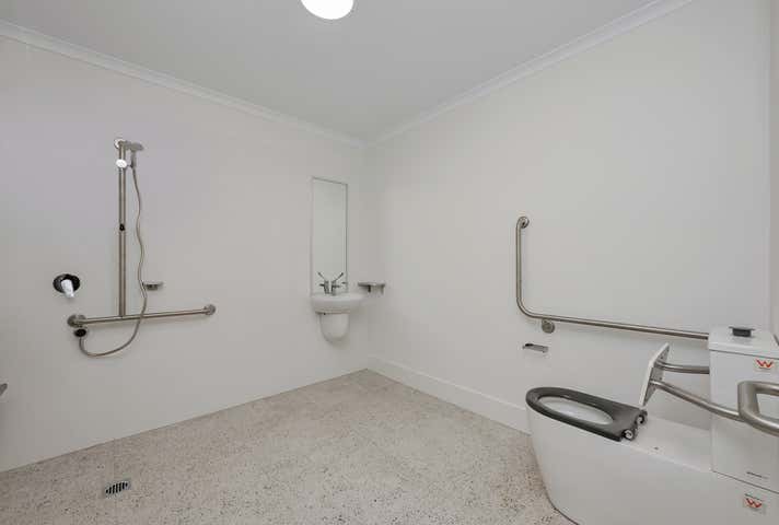 2/65 Lakeside Drive Idalia QLD 4811 - Image 8