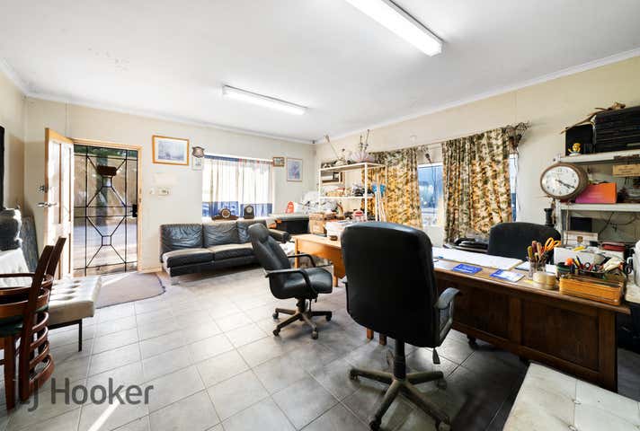 15 Newcastle Crescent Cavan SA 5094 - Image 12
