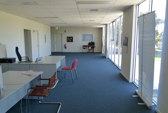 2A/50 Princes Highway Eumemmerring VIC 3177 - Image 10