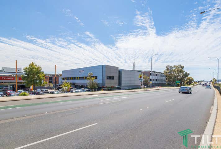 7E/817 Beeliar Drive Cockburn Central WA 6164 - Image 10