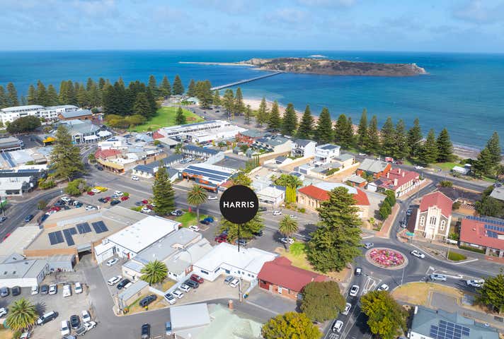 19 Victoria Street Victor Harbor SA 5211 - Image 18