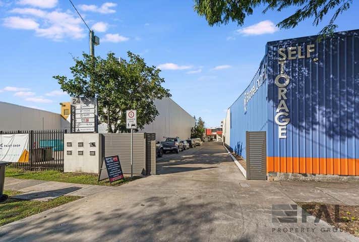 Unit 4, 24 Finsbury Street Newmarket QLD 4051 - Image 9
