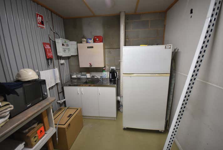 2/597 Ebden Street South Albury NSW 2640 - Image 5