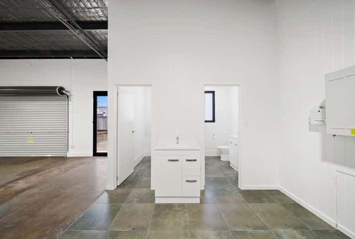 2186 Gold Coast Highway Miami QLD 4220 - Image 13