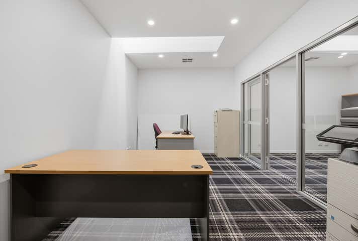 Rear Office, 89 Esplanade Launceston TAS 7250 - Image 1