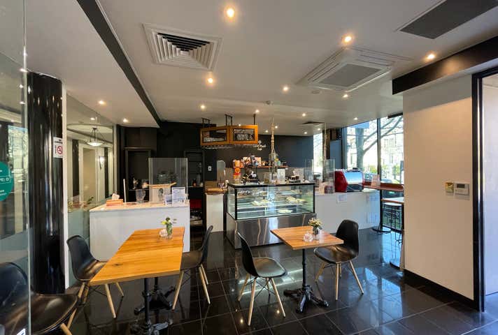 225/23-25 Milton Parade Malvern VIC 3144 - Image 2