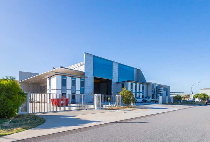 7 Purser Loop Bassendean WA 6054 - Image 1