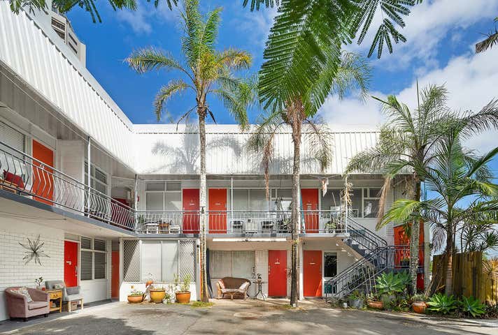 Burleigh Break Motel, 1935 Gold Coast Highway Burleigh Heads QLD 4220 - Image 9