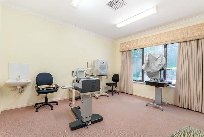 93 Warwick Road Duncraig WA 6023 - Image 18