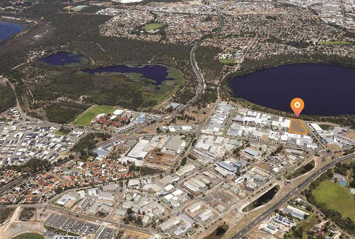 17 Merino Entrance Cockburn Central WA 6164 - Image 5