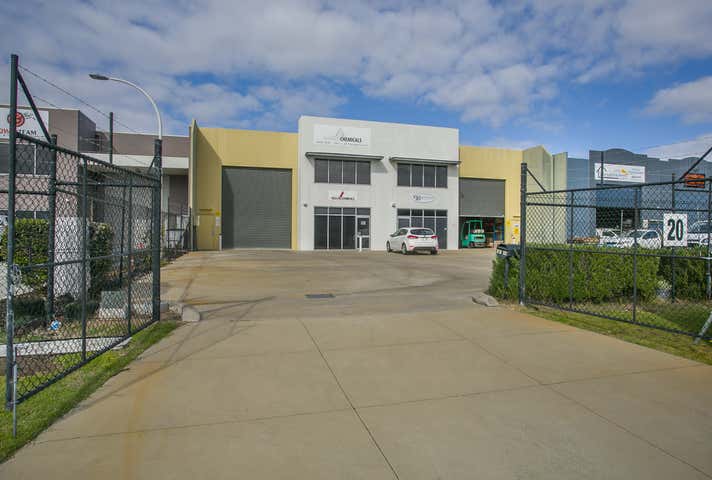 Unit 1, 20 Tacoma Circuit Canning Vale WA 6155 - Image 1