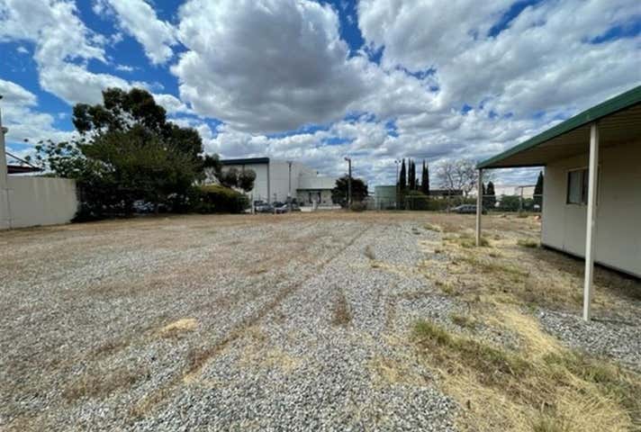 39 Magnet Road Canning Vale WA 6155 - Image 5
