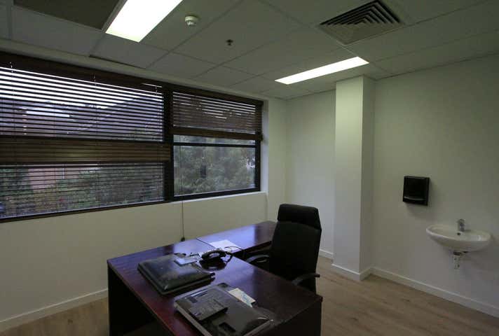 Suite 3, 42 Parkside Crescent Campbelltown NSW 2560 - Image 8