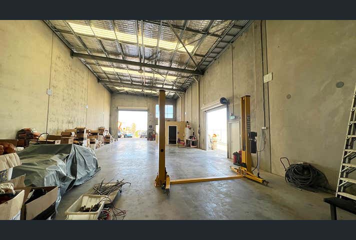 5/34 Sphinx Way Bibra Lake WA 6163 - Image 4