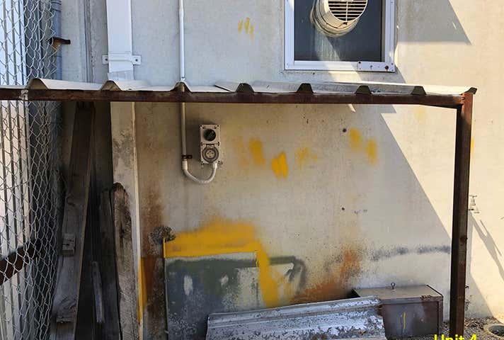 30 Howson Way Bibra Lake WA 6163 - Image 10