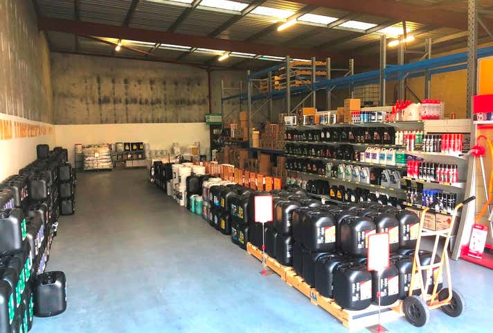 1/11 Oxleigh Drive Malaga WA 6090 - Image 2