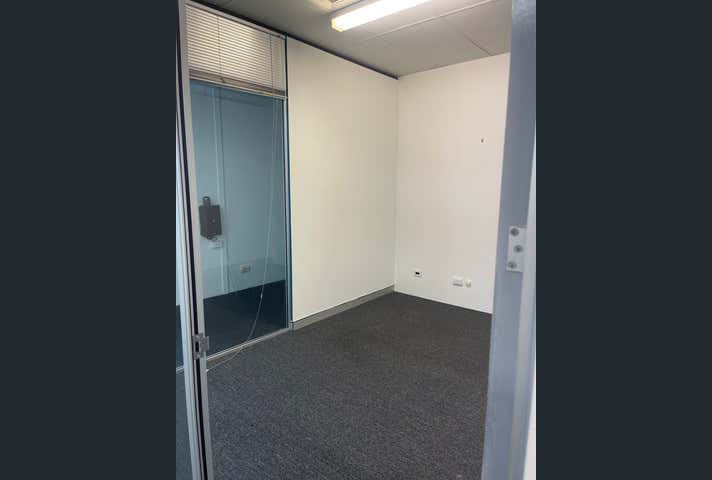 Unit 14, 15-21 Collier Rd Morley WA 6062 - Image 17