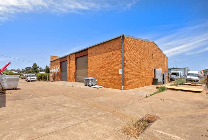 39 Gunnedah Road Tamworth NSW 2340 - Image 6