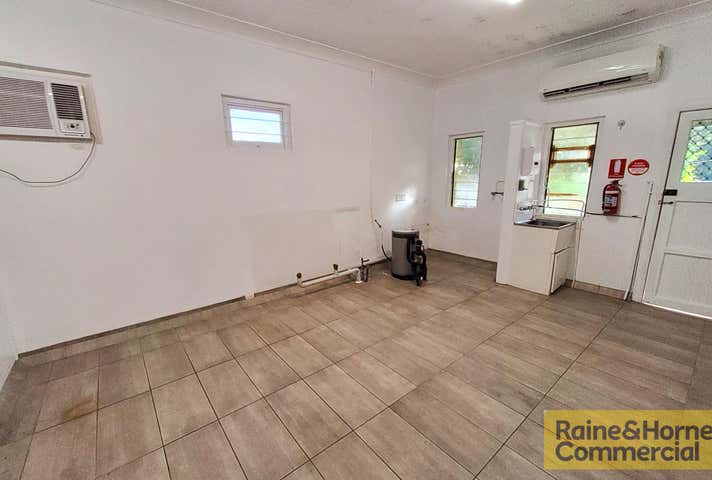 1/14 Blackwood Street Mitchelton QLD 4053 - Image 5