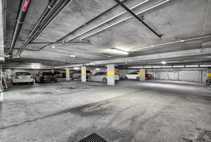 16-18 Queensland Avenue Broadbeach QLD 4218 - Image 8