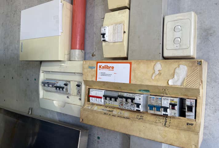 15 Pavers Circle Malaga WA 6090 - Image 11