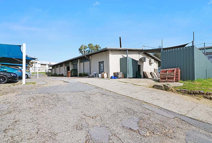 52 Peel Road O'Connor WA 6163 - Image 27