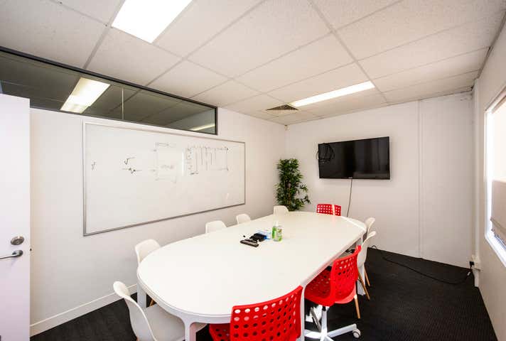 2/218 Carr Place Leederville WA 6007 - Image 9