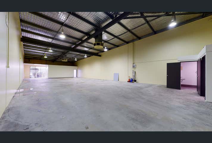 4/10 Pensacola Terrace Clarkson WA 6030 - Image 4