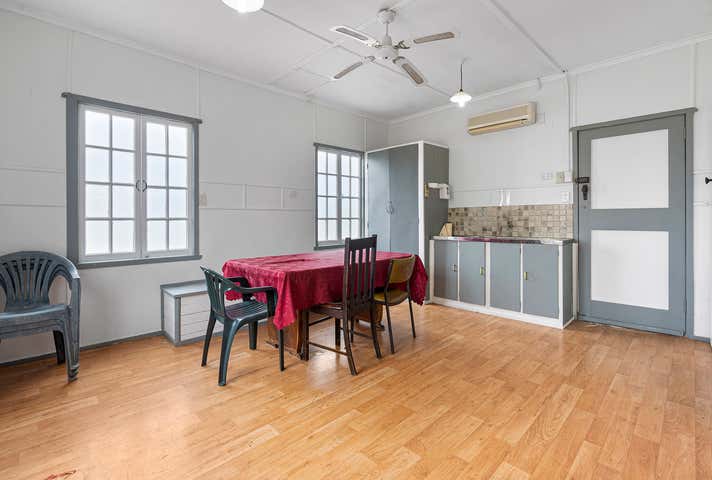 6 & 8 Lee Road Darra QLD 4076 - Image 12