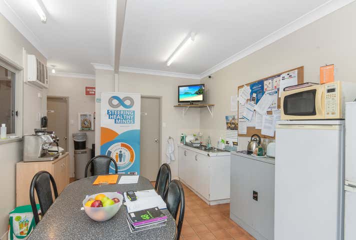 52-54 Crocodile Crescent Mount St John QLD 4818 - Image 9