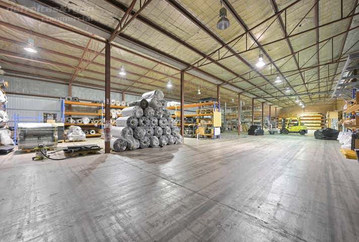 113 Garling Street O'Connor WA 6163 - Image 17