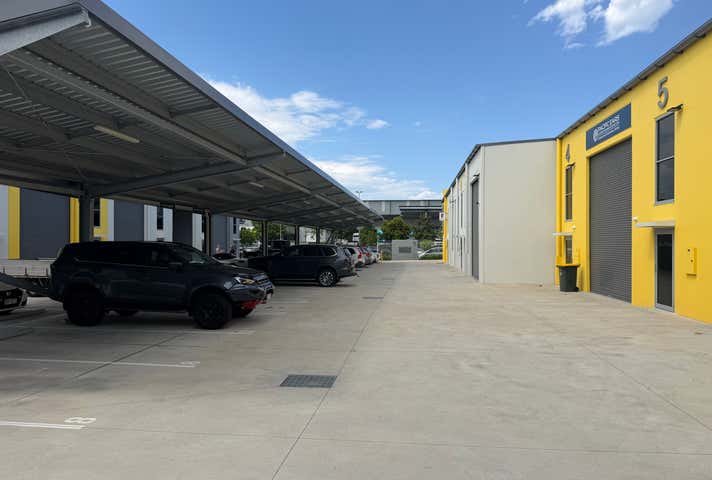 15/10 Logistics Place Arundel QLD 4214 - Image 11